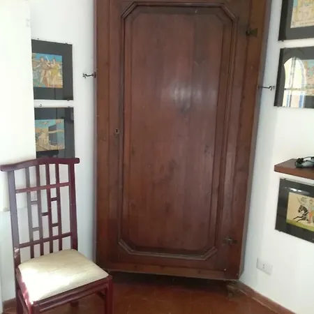 La Casa Nel Bosco Konukevi Capri